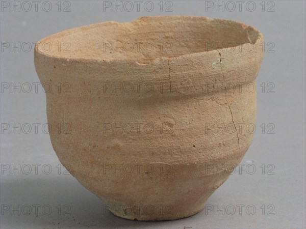 Bowl, Coptic, 4th-7th century.