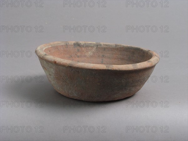 Bowl, Coptic, 4th-7th century.