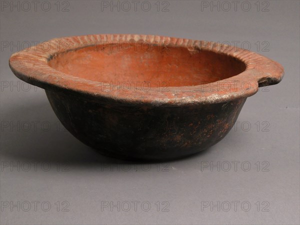 Bowl, Coptic, 4th-7th century.