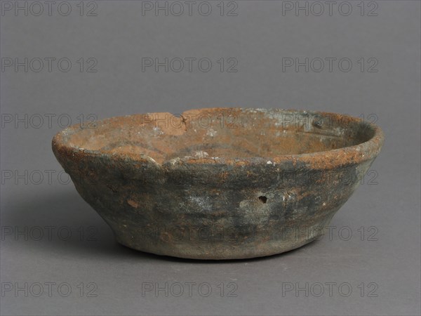 Bowl, Coptic, 4th-7th century.