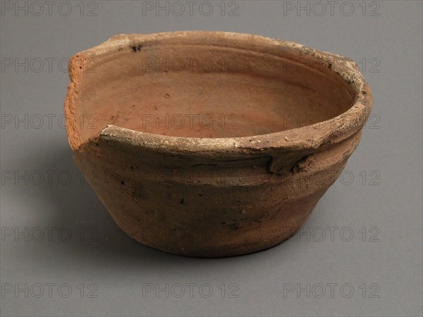 Bowl, Coptic, 4th-7th century.