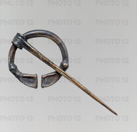 Penannular Brooch, Irish, 6th-7th century.