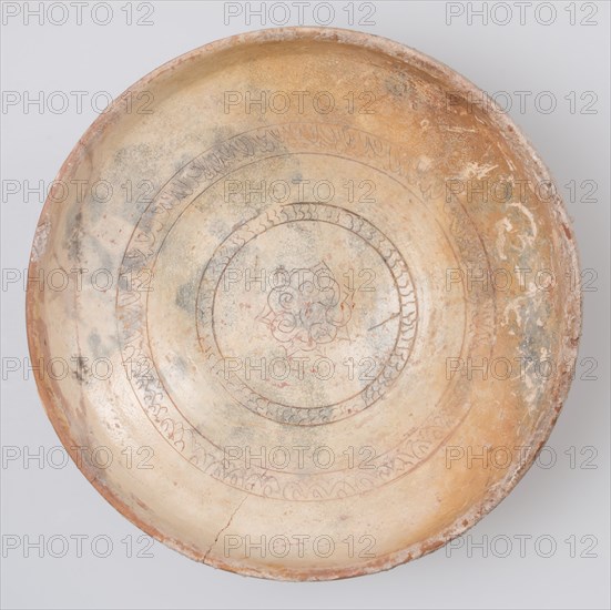 Bowl with incised decoration, Byzantine, 10th-13th century.