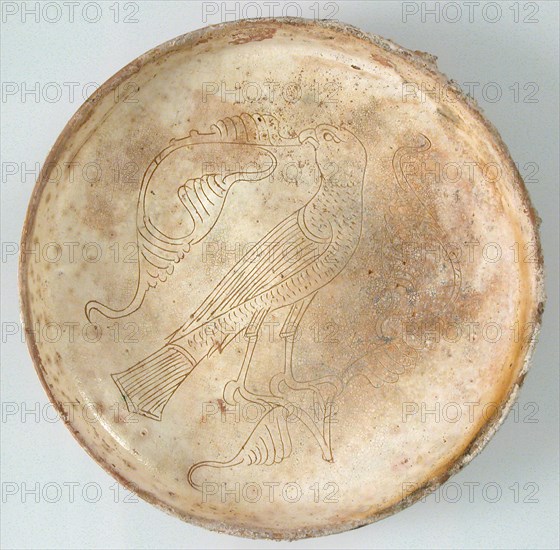 Bowl with Bird of Prey, Byzantine, 11th-13th century.