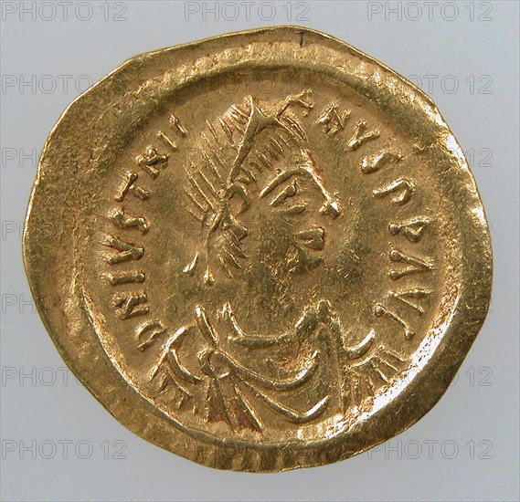 Gold Tremissis of Emperor Justinian I, Byzantine, 527-602.