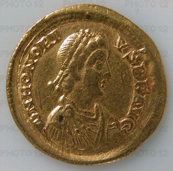 Solidus of Honorius (r. 395-423), Byzantine, 395-423.