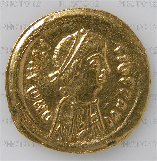 Tremissis of Mauricius Tiberius, Byzantine, ca. 582-602.