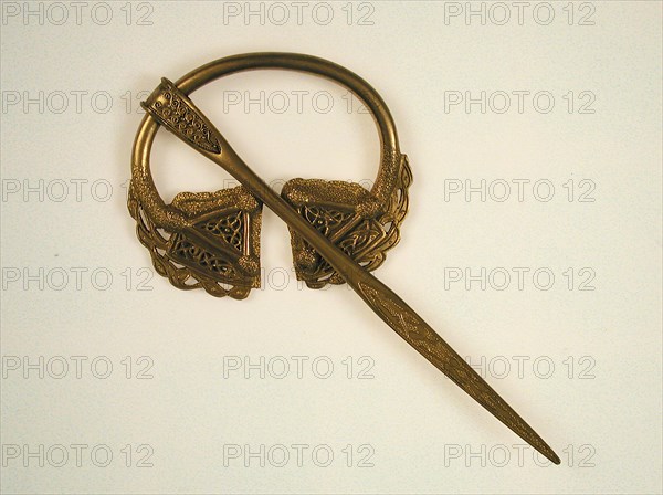 Dalriada Brooch, Irish, early 20th century (original dated 12th century).