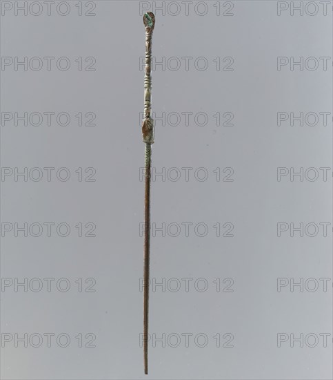 Hairpin, Frankish, 7th century.