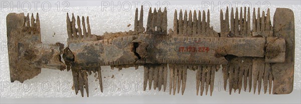 Double-Sided Comb, Frankish, 7th century.