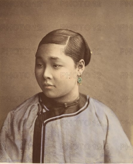 Fille de Shanghai, 1870s.