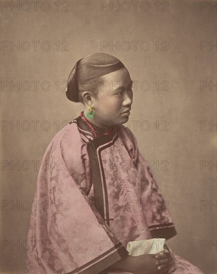 Fille de Shanghai, 1870s.