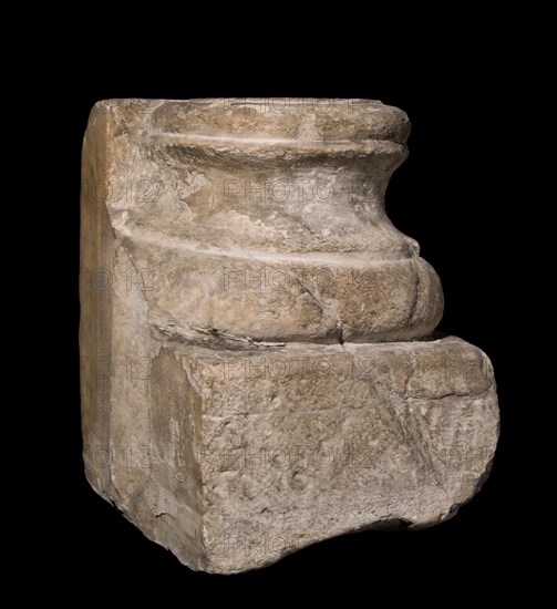 Engaged Column Base