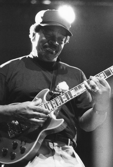 Matt "Guitar" Murphy