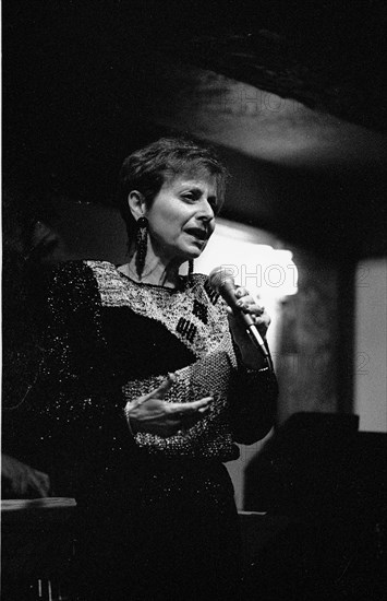 Marlene VerPlanck, Watermill Jazz Club, Dorking, Surrey, Mar 1999.