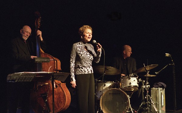 Marlene VerPlanck, Hawth, Crawley, West Sussex, 4 June 2006.