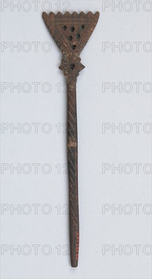 Hairpin, Coptic, 5th-6th century.