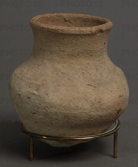 Pot, Coptic, 4th-7th century.