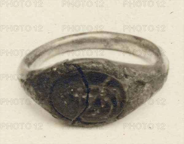 Finger Ring, Frankish, 500-700.