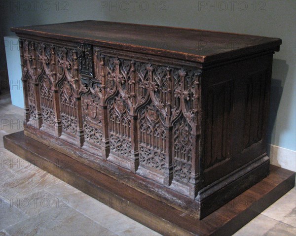 Chest with Coats of Arms, French, early 16th century. French royal coat of arms of Charles VIII (1483-98) and Francis I (1515-47)