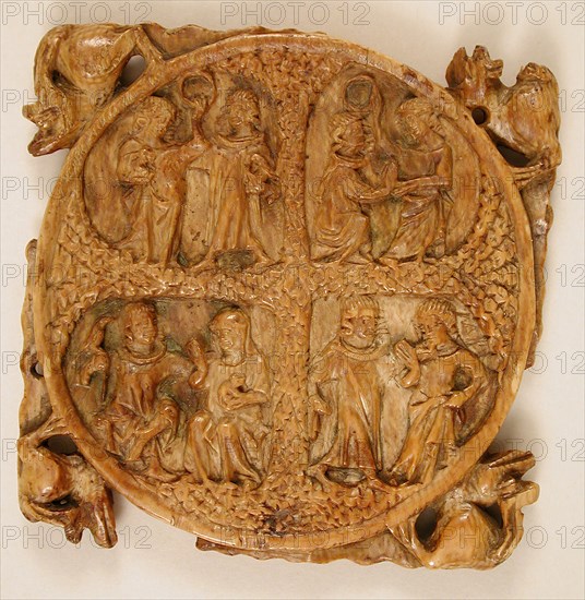 Mirror Case with Lovers, French, 14th century.