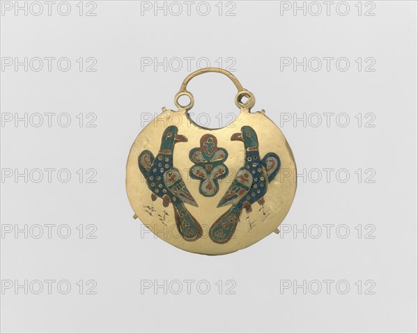 Temple Pendant with Two Birds Flanking a Tree of Life (front) and Geometric and Vegetal Motifs (back), Kievan Rus', 11th-12th century.