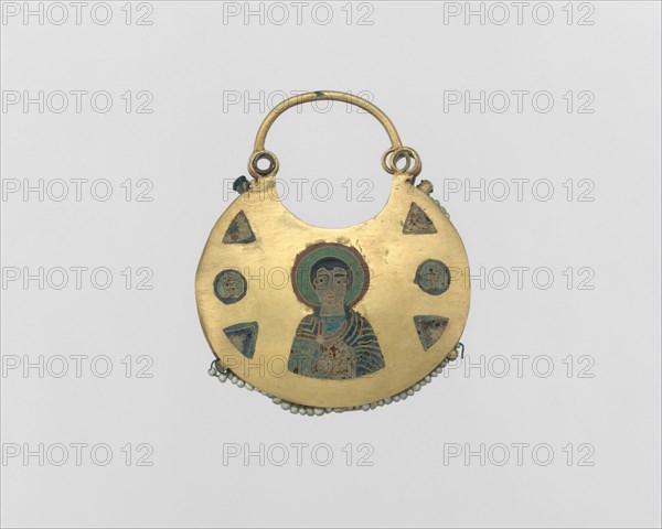 One of a Pair of Temple Pendants, with Busts of Male Saints Holding Martyr's Cross (front) and Leaf and Rosette Motifs (back), Kievan Rus', 11th-12th century.