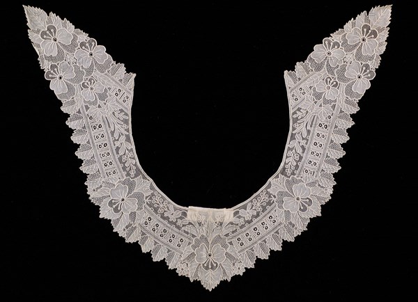 Collar, American, ca. 1860.