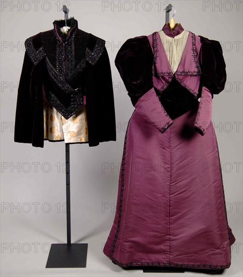 Evening ensemble, French, 1893.