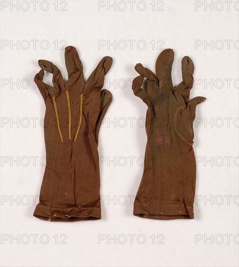 Gloves