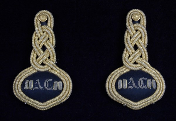 Military epaulets