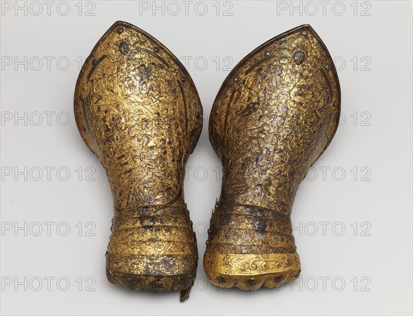 Pair of Gauntlets