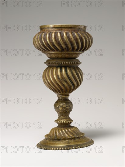 Spittoon or Incense Burner