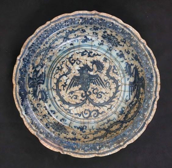 Dish with Phoenixes