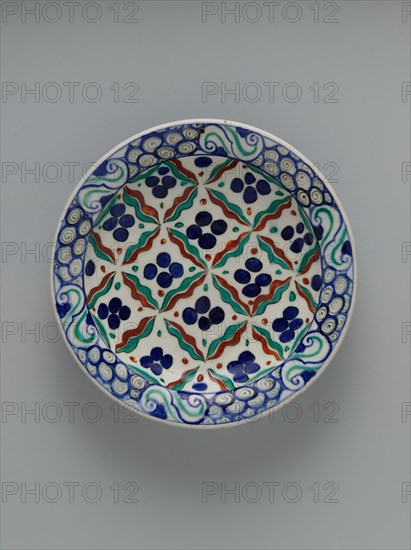 Dish with 'Cintamani' and Tiger-stripe Pattern