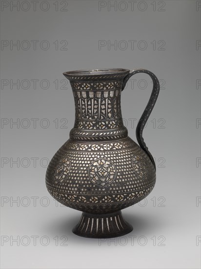 Ewer, Iran, second half 13th century. Naskh calligraphy