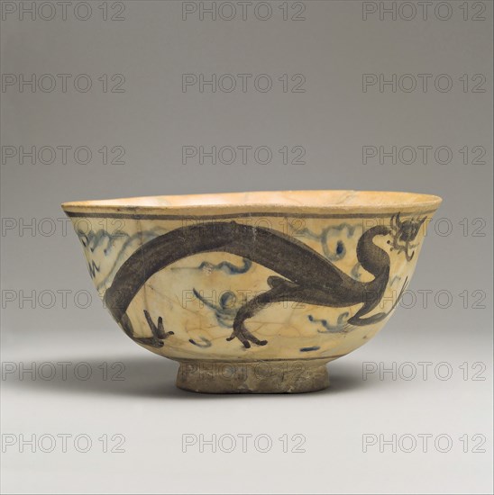 Bowl, Iran or Central Asia, 15th century. Modeled after a bowl from Ming China