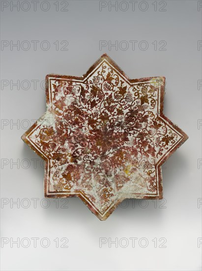 Star-Shaped Tile, Spain, first half 15th century.