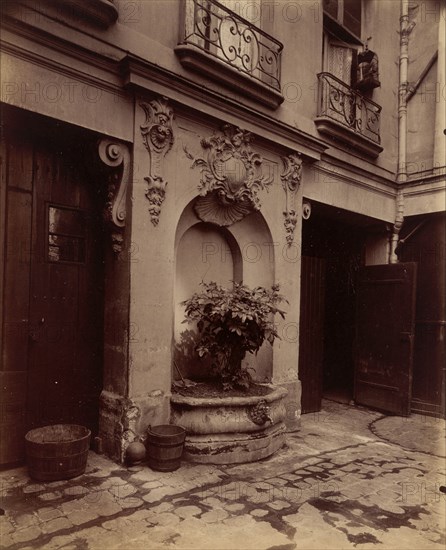Ancien Hôtel des Parlementaires, 3 Rue des Lions, c. 1910.