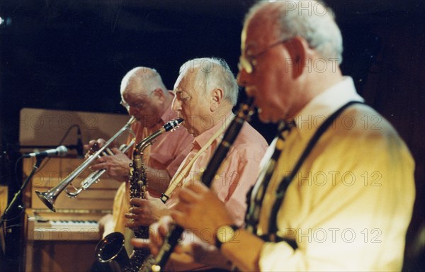 Ronnie Hughes, Harry Klein, John Barnes, Spice of Life,London, 2007.