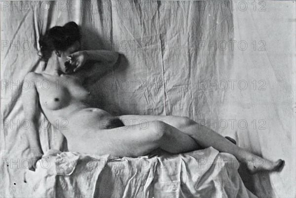 Unidentified Model, c. 1886-1892.