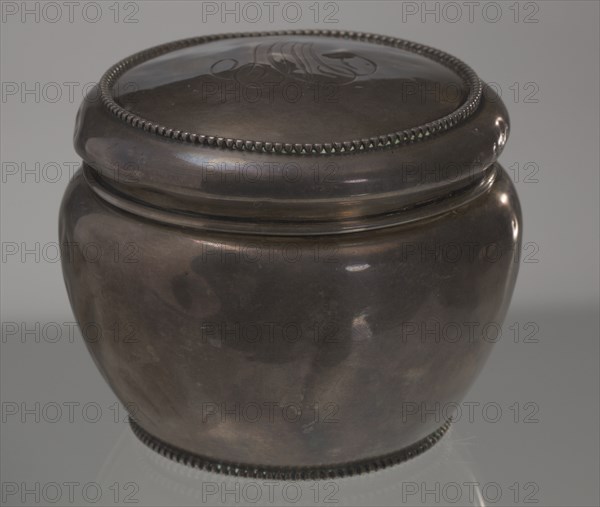 Silver container and lid owned by members of the Ellis family, late 19th-early 20th century. Creator: Unknown.