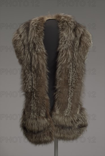 Fox fur stole designed by Lustick Furriers from Mae's Millinery Shop, 1941-1994. Creator: Lustick Furriers.