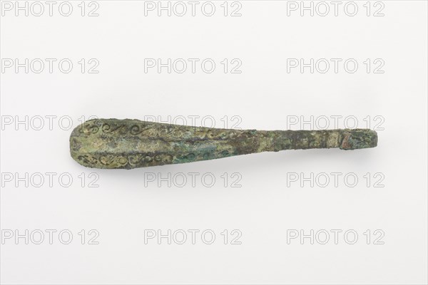 Garment hook (gou), Eastern Zhou dynasty, 4th-3rd century BCE. Creator: Unknown.