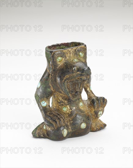 Support in the form of a bear, Han dynasty, 206 BCE-220 CE. Creator: Unknown.