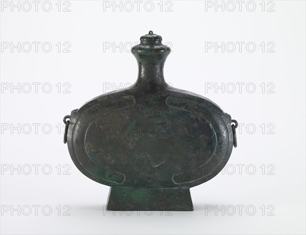 Ritual vessel (pien hu) and stopper, Western Han dynasty, ca. 2nd century BCE. Creator: Unknown.