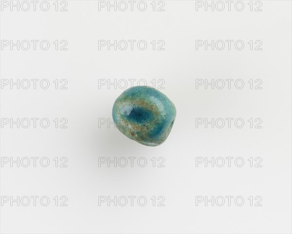 Bead, lobed, Roman period, 2nd-4th century. Creator: Unknown.