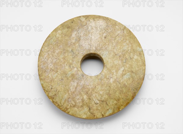 Disk (bi ?), Late Neolithic period, ca. 3300-2250 BCE. Creator: Unknown.