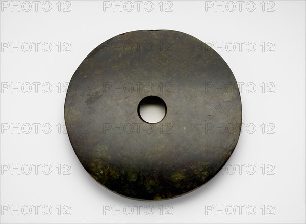 Disk (bi ?), Late Neolithic period, ca. 3300-2250 BCE. Creator: Unknown.