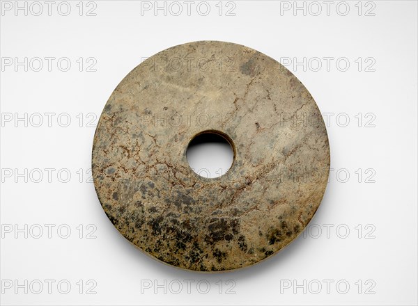 Disk (bi ?), Late Neolithic period, ca. 3300-2250 BCE. Creator: Unknown.